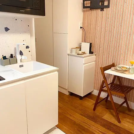 Modern & Chic 17- Perfect Location