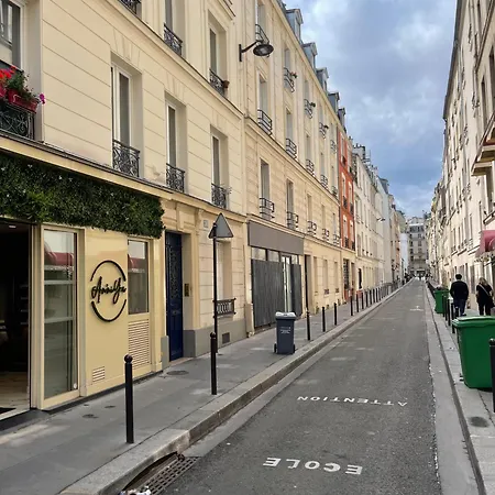 Modern & Chic 17- Perfect Location Parigi