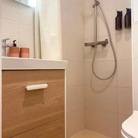 Modern & Chic 17- Perfect Location Apartman Párizs