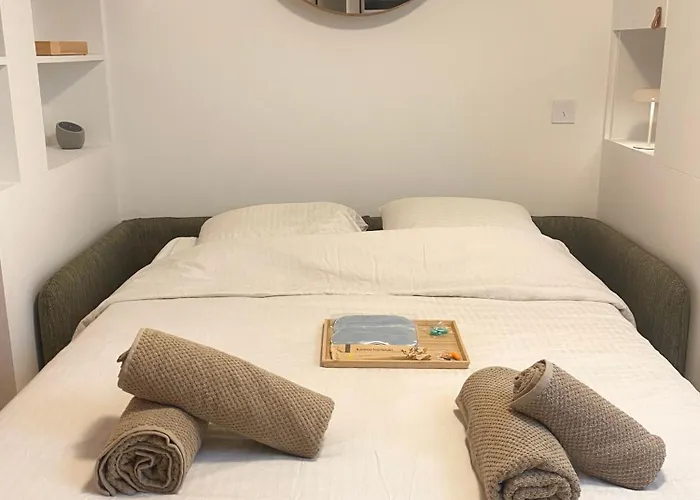 Apartament Modern & Chic 17- Perfect Location